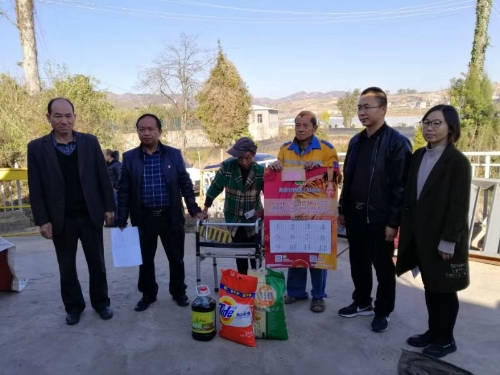 2020年1月16日昆明市残联慰问石林县残疾家庭04-9dc371a6c8002a222870fa4584a3f0c 2020年1月16日昆明市残联慰问石林县残疾家庭04-9dc371a6c8002a222870fa4584a3f0c