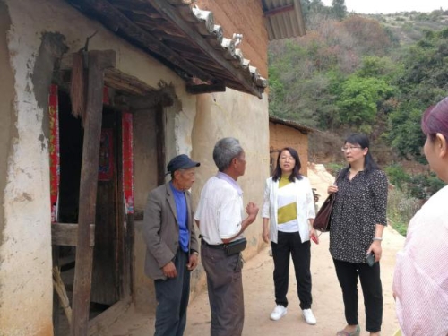 五华区残联深入西翥走访建档立卡贫困残疾人-1